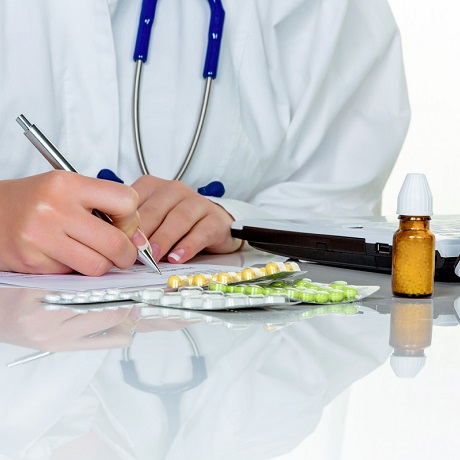 ФАС России разъяснила, как фармпроизводителям рассчитать предельную отпускную цену референтного препарата ЖНВЛП