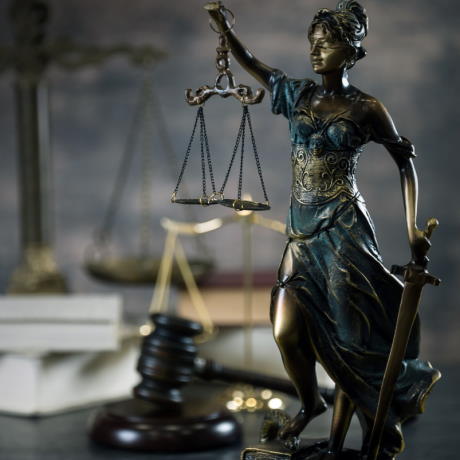 Как применять позицию о нотариальном удостоверении решения единственного участника, изложенную в Обзоре ВС РФ о хозобществах