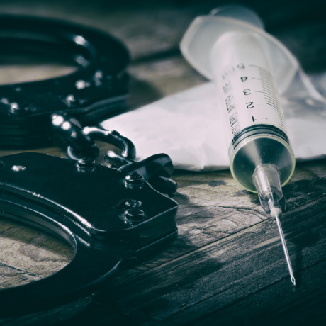 Медицинские сведения об осужденных наркоманах вывели из-под режима врачебной тайны