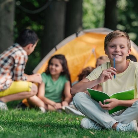 Утверждены правила кэшбека за путевки в детские лагеря на 2021 год