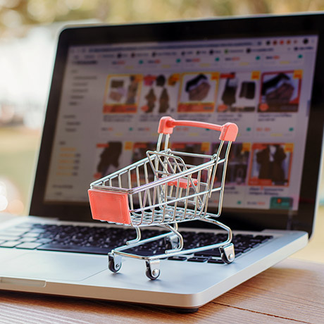 Отказ доставить покупателю телевизор обошелся продавцу на маркетплейсе в круглую сумму