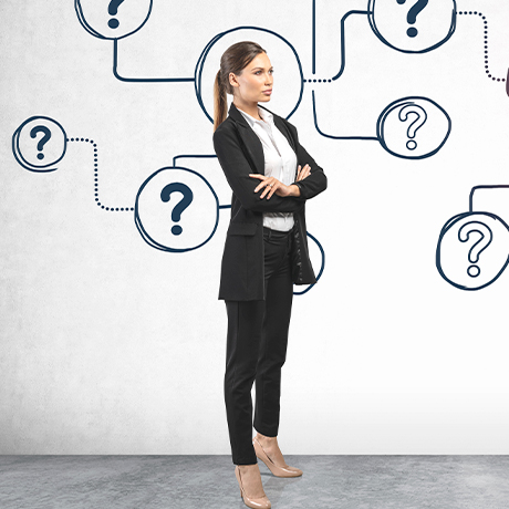 Как правильно указать в договоре оклад принятого на полставки работника