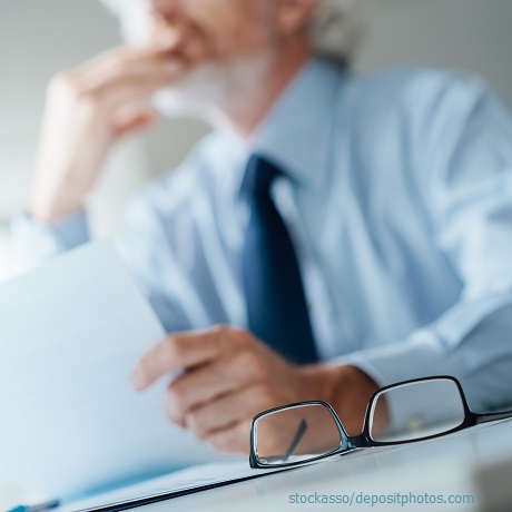 Что делать, если учредитель игнорирует заявление генерального директора об увольнении: два подхода