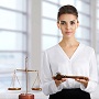Адвокаты, работающие в коллегии адвокатов, при исчисления страховых взносов вправе уменьшить доходы на сумму профессиональных налоговых вычетов