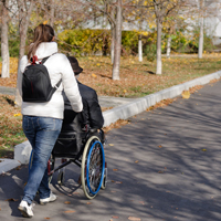 Программу обеспечения доступной среды для инвалидов планируется продлить до 2020 года