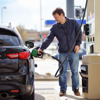 Более половины доходов от роста акцизов на бензин планируется направить в регионы