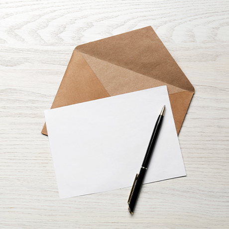 Когда заказчик должен направлять контрагенту требование об уплате неустойки