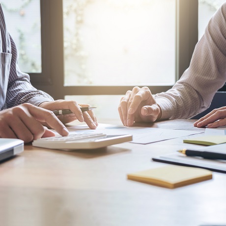 Для региональных операторов по обращению с твердыми коммунальными отходами расширено действие Закона № 223-ФЗ