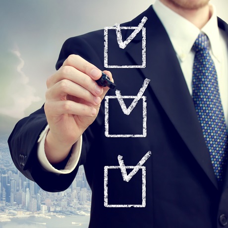 Федеральным ведомствам поручено оценить состояние малого бизнеса, ситуацию с соцвыплатами и обсудить снижение платы за онлайн-обучение в вузах