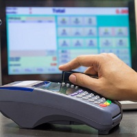 При предоплате на кассовом чеке указывается аванс и сумма полученных денежных средств