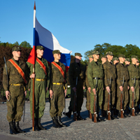 Депутат Госдумы предложил проводить призыв в армию один раз в год
