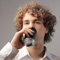 Введение запрета на продажу слабоалкогольных энергетических напитков могут ускорить