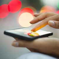 Оплата услуг с помощью мобильного телефона может быть значительно упрощена