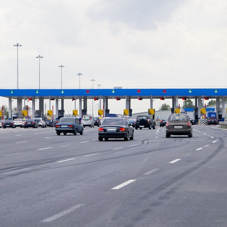 Предлагается установить штрафы за неоплаченный проезд по платным автодорогам