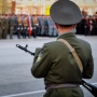 КС РФ запретил взыскивать с военнослужащих ошибочно выплаченные им надбавки