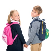 Роспотребнадзор дал рекомендации по выбору школьного рюкзака