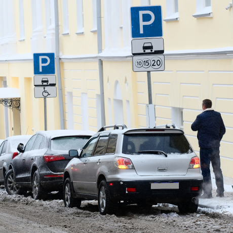 Штраф за неоплату парковки для юрлиц в Москве увеличили в 10 раз