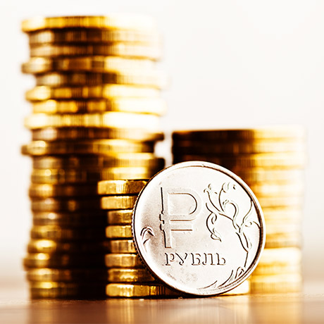 Зарплату штатного работника могут признать нецелевым расходом