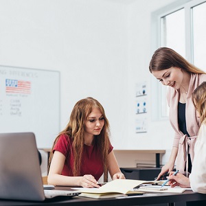 АНО "Перикл" приглашает юристов на курс "Язык международного договора (Language of Contracts)"