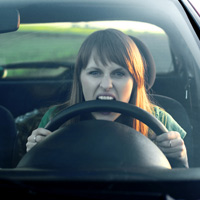 К выявлению агрессивных на дороге водителей предлагается привлечь внештатных сотрудников Госавтоинспекции
