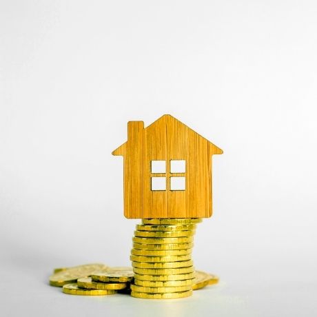 ФНС России разъяснила особенности получения имущественного вычета при покупке квартиры в долевую собственность
