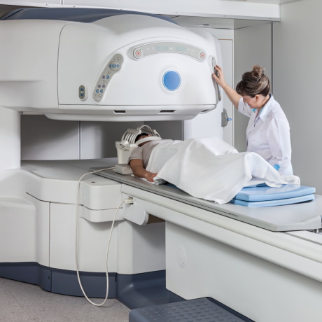 Минздрав России разработал перечень медизделий для переоснащения региональных онкоцентров