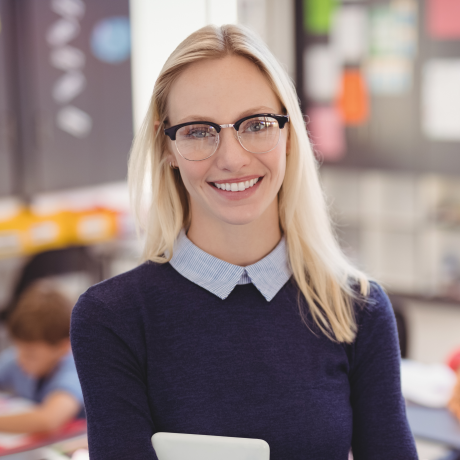 Для педагогов хотят законодательно закрепить пакет социальных гарантий