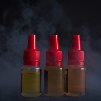 Жидкости для электронных пароиспарителей, содержащие никотин, могут запретить
