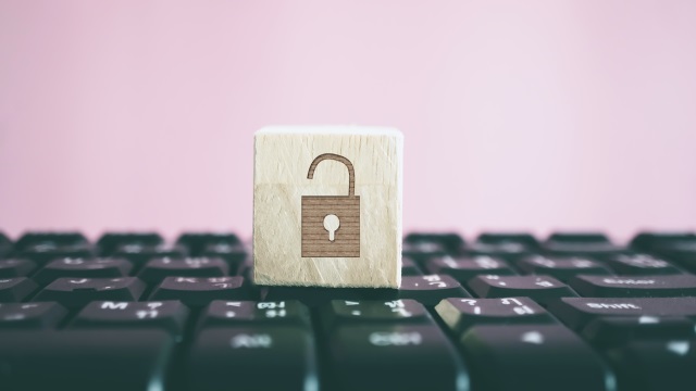 � ������ �������� ��������� ����� � ������� ������ �� �������� �������������